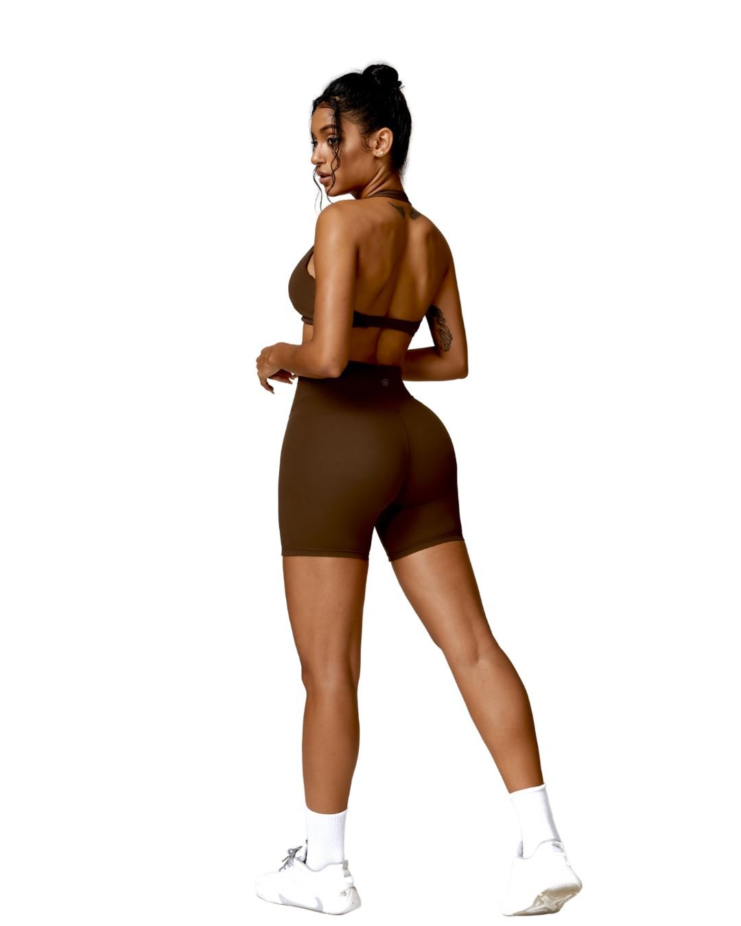 Brown / S